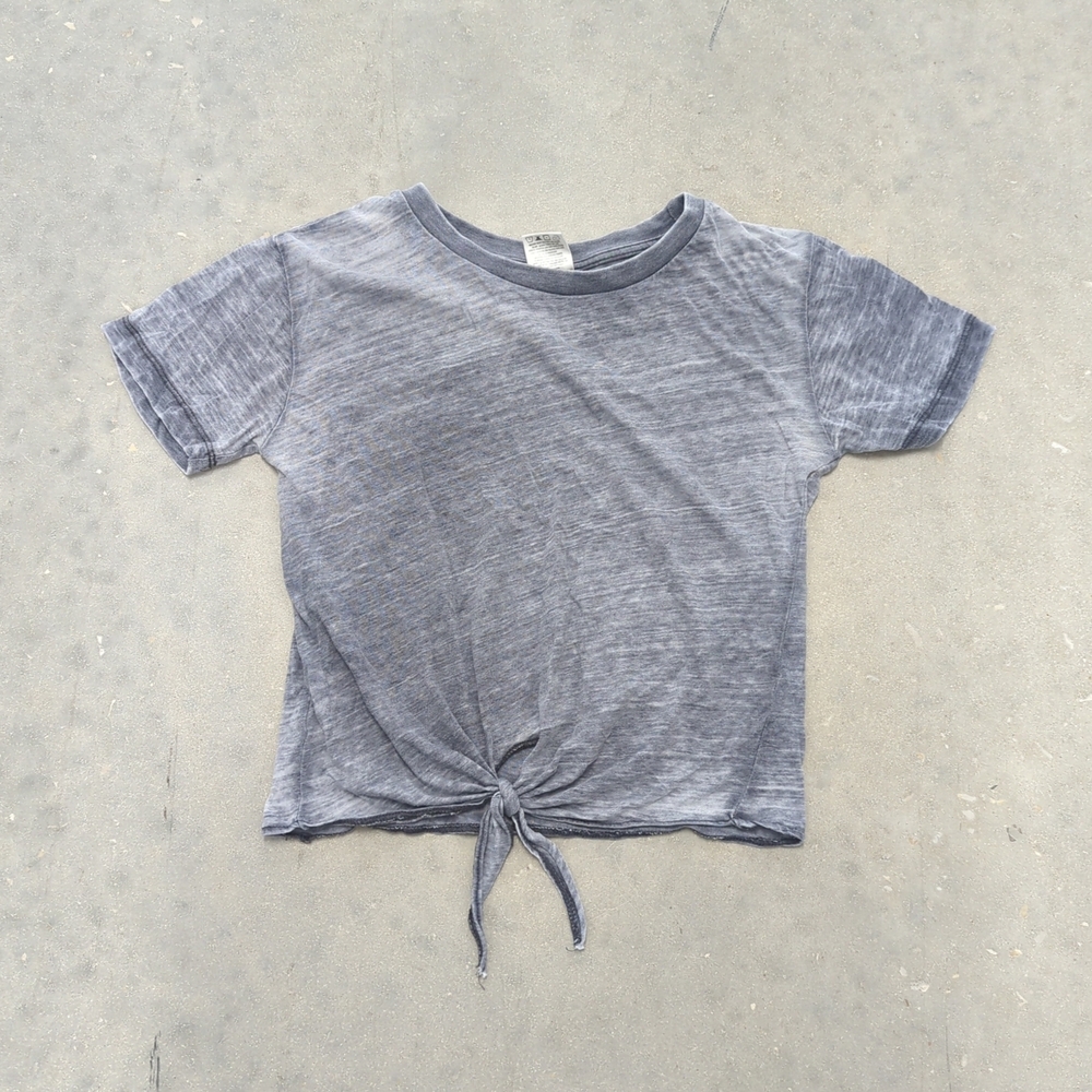 Heather Gray Tie-Front Crop Tee